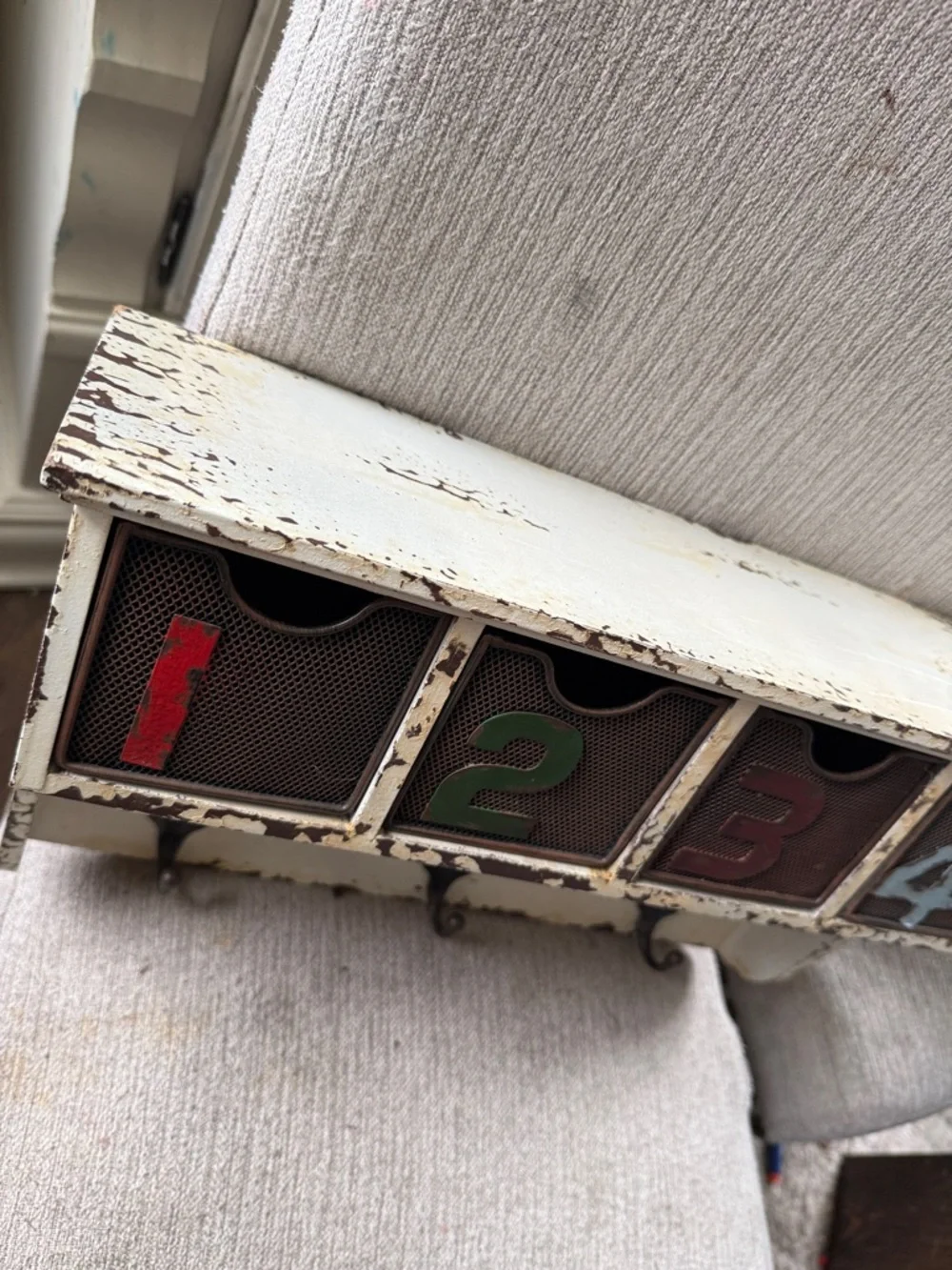 Rustic hanging shelf - Picture 6 of 7